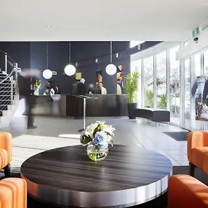 Hotel Ramada Encore By Wyndham Belconnen